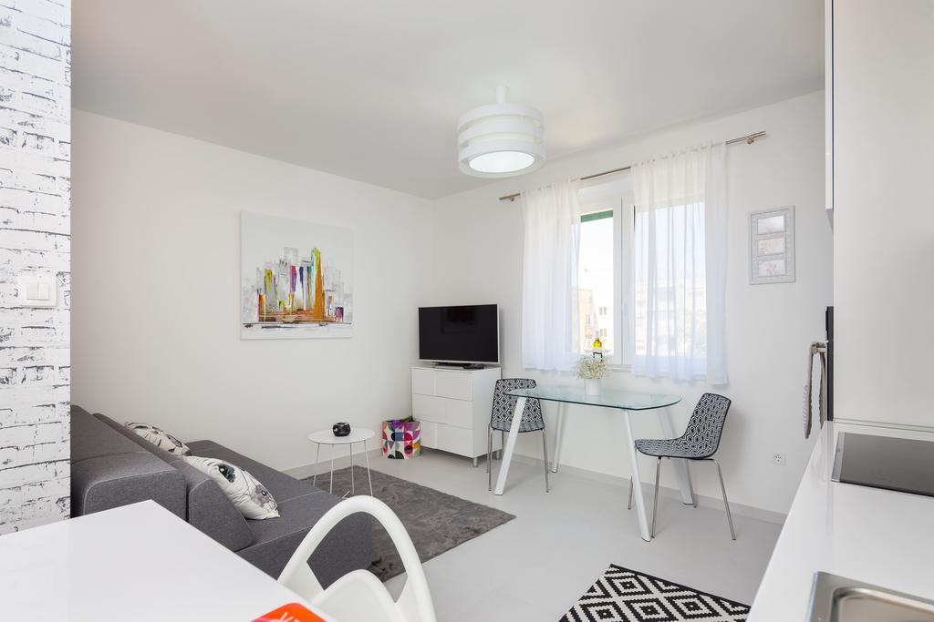 Old City Luxury Apartment Iris สปลิท ภายนอก รูปภาพ